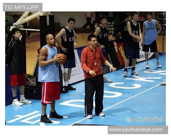 深入剖析上海篮球队的比赛节奏与战术风格的对比研究