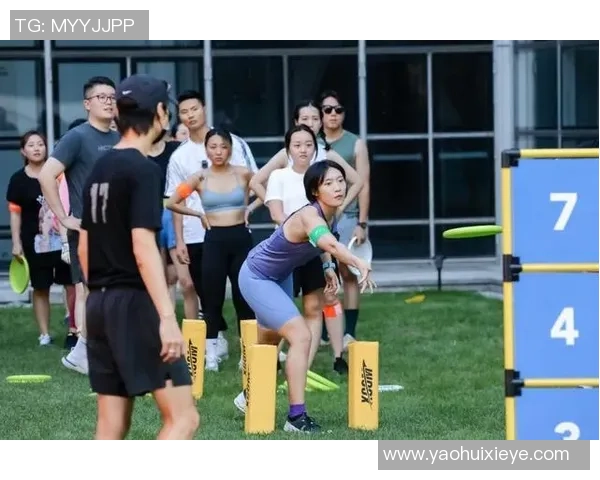 武汉飞盘队在世界滑板锦标赛中的精彩节奏表现与赛场亮点分析